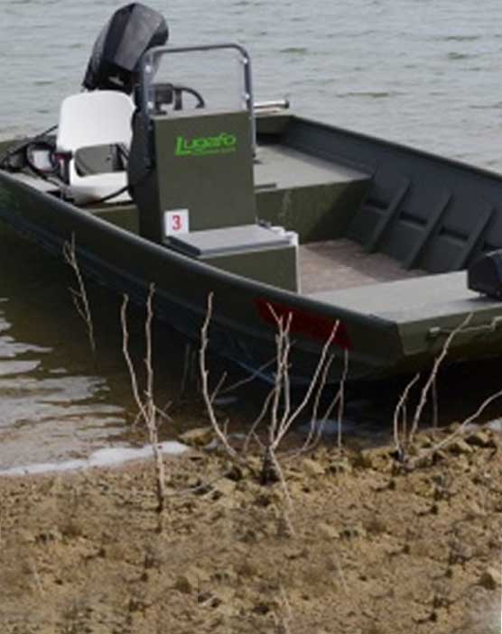 Vybavení rybářského kempu Camp Ebro Boot Lugafo 1450